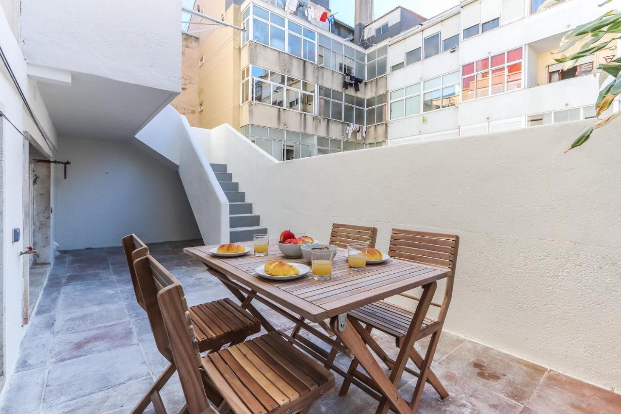 Apartment Portucale ! Olaias Design With Terrace